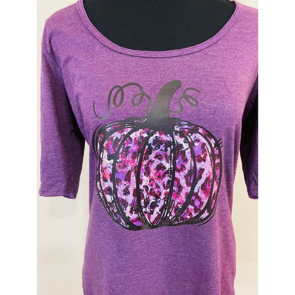 Anvil NWT Purple Cheetah Print Pumpkin Custom Graphic Short Sleeve Size Medium - Picture 3 of 9
